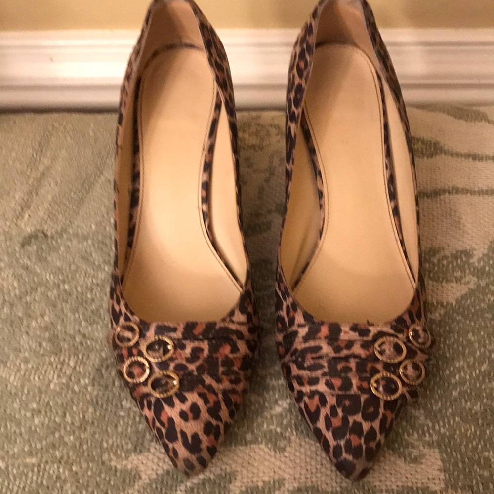 Leopard print 3in heels